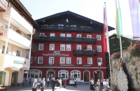 Das Hotel "Im weissen Rössl" in St. Wolfgang