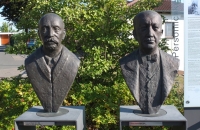 Büsten der Strauss Brüder