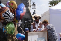 Ballonverkaufender Pirat :-)