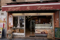 Da schaut der Wolferl runter :-)